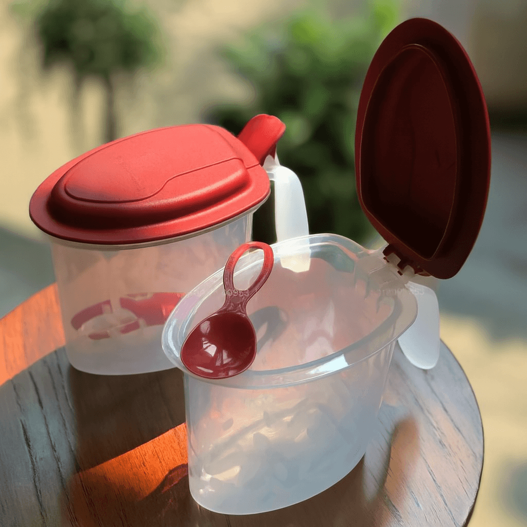 Set 2 Hộp Gia Vị Có Muỗng Nắp Bật 500ml Tupperware Salt N Spice (02 Hộp)