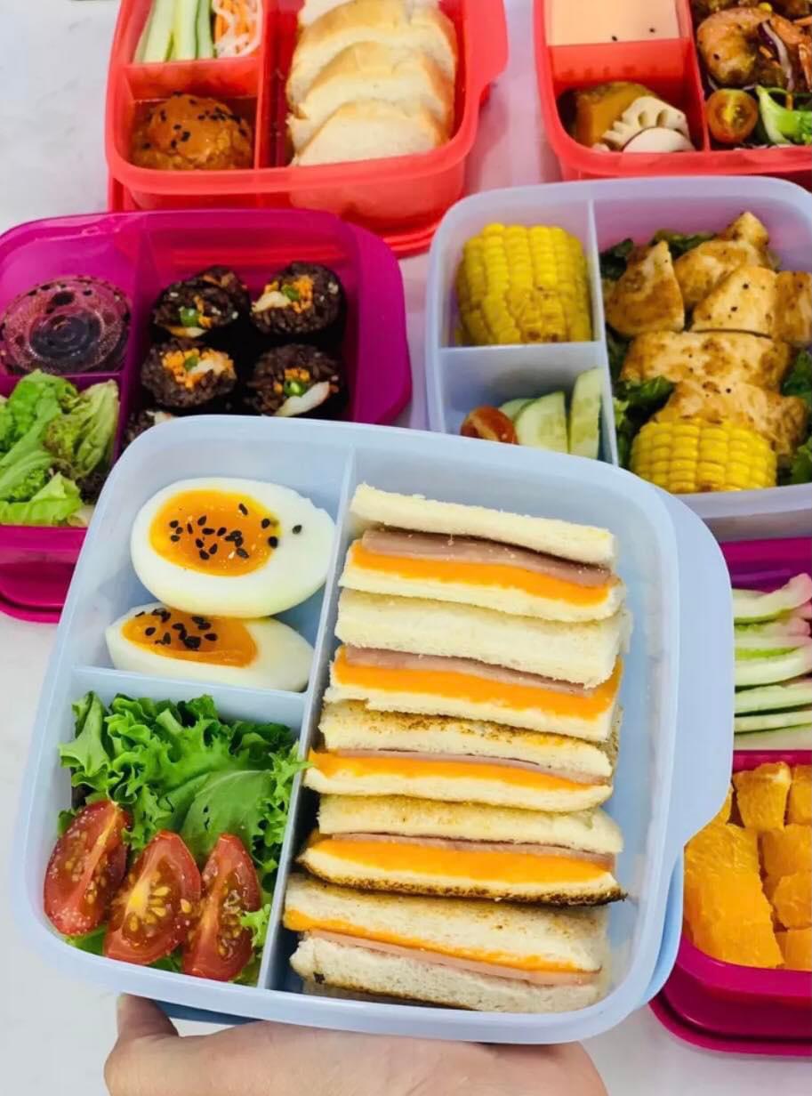 Hộp Cơm Tupperware Lolly Tup Màu Mới 2023