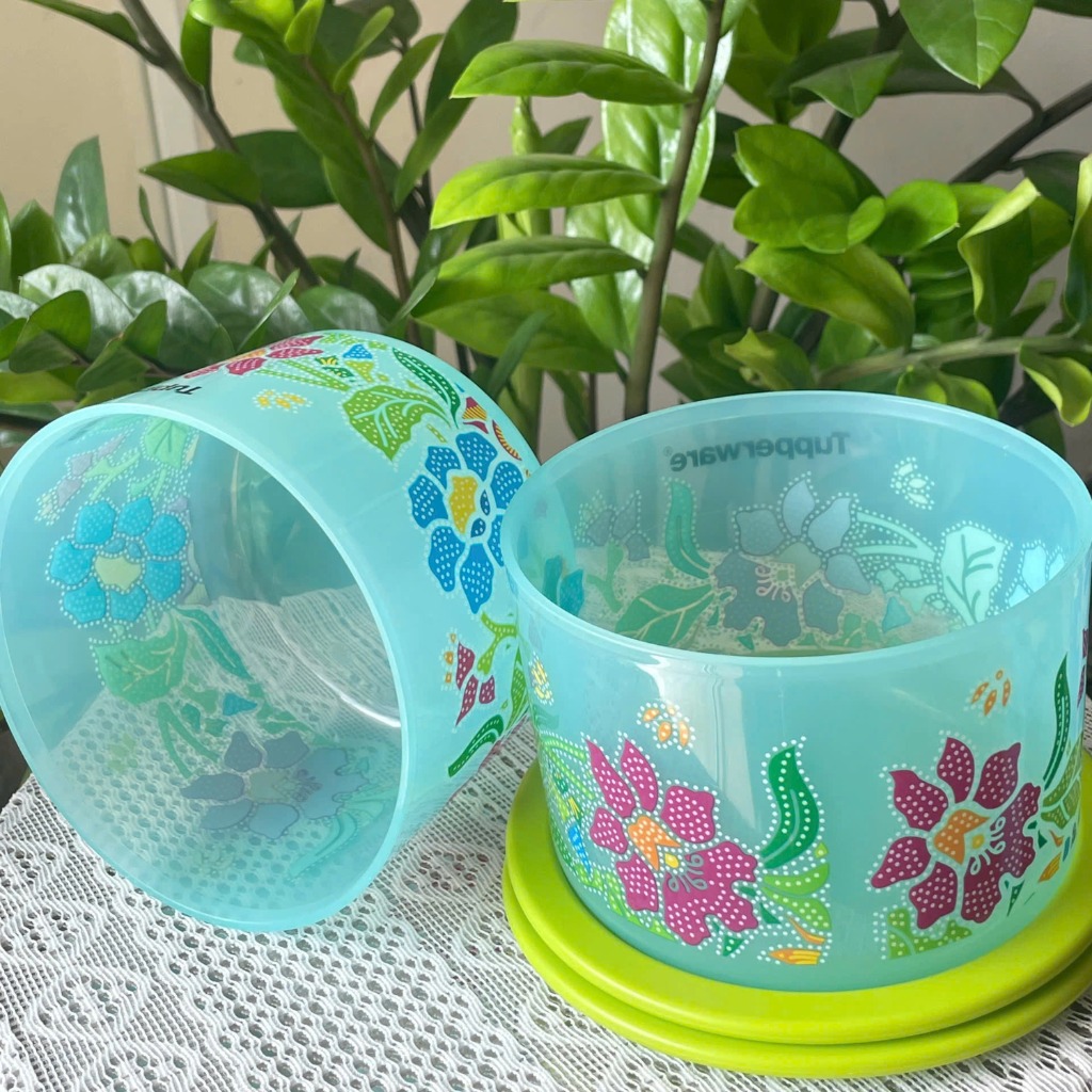 Tupmalay - Hộp Mát Tròn Tupperware One Touch OT Batik Hoa Xanh (01 Hộp)