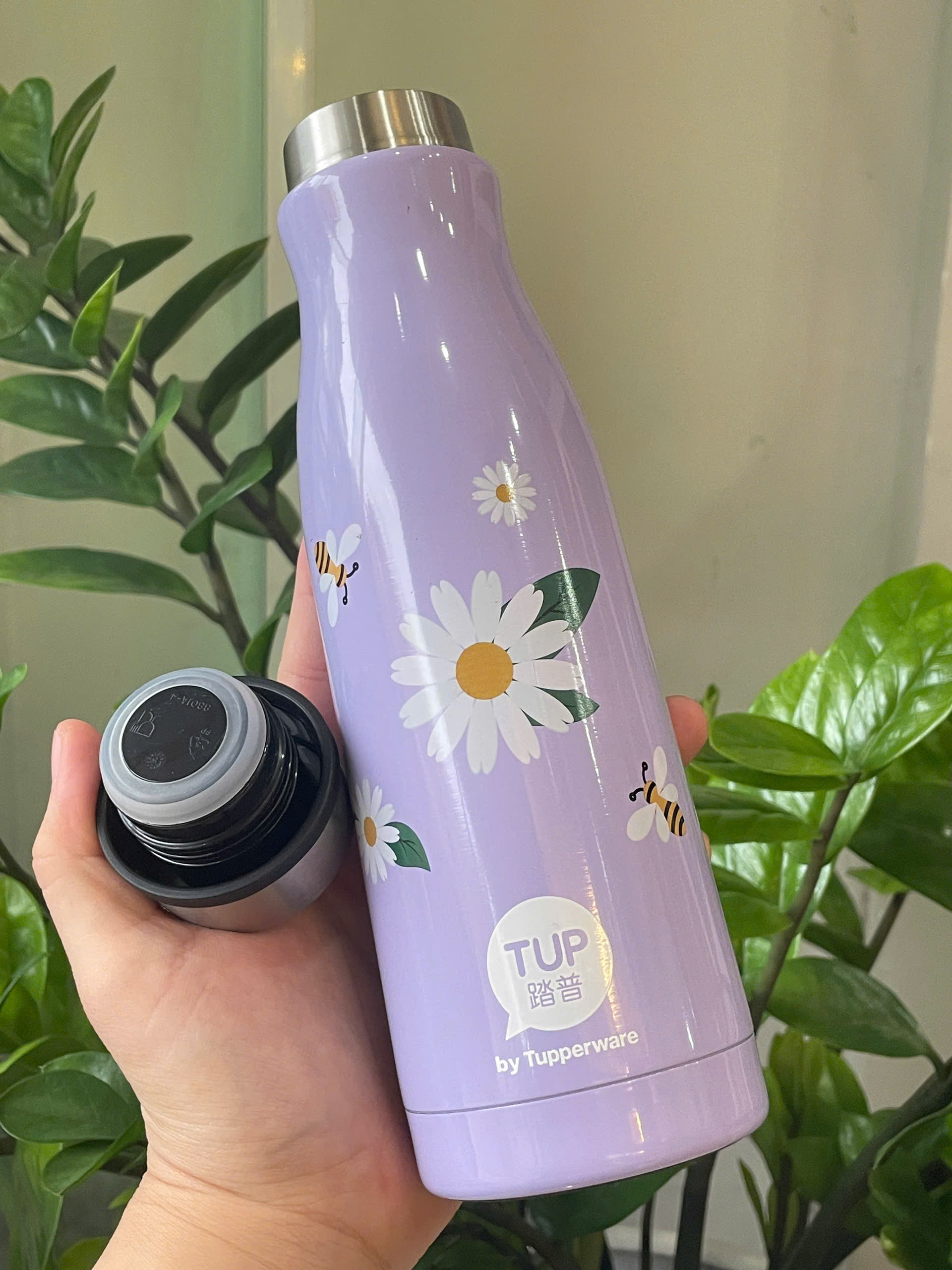 Bình giữ nhiệt tím có hoa
