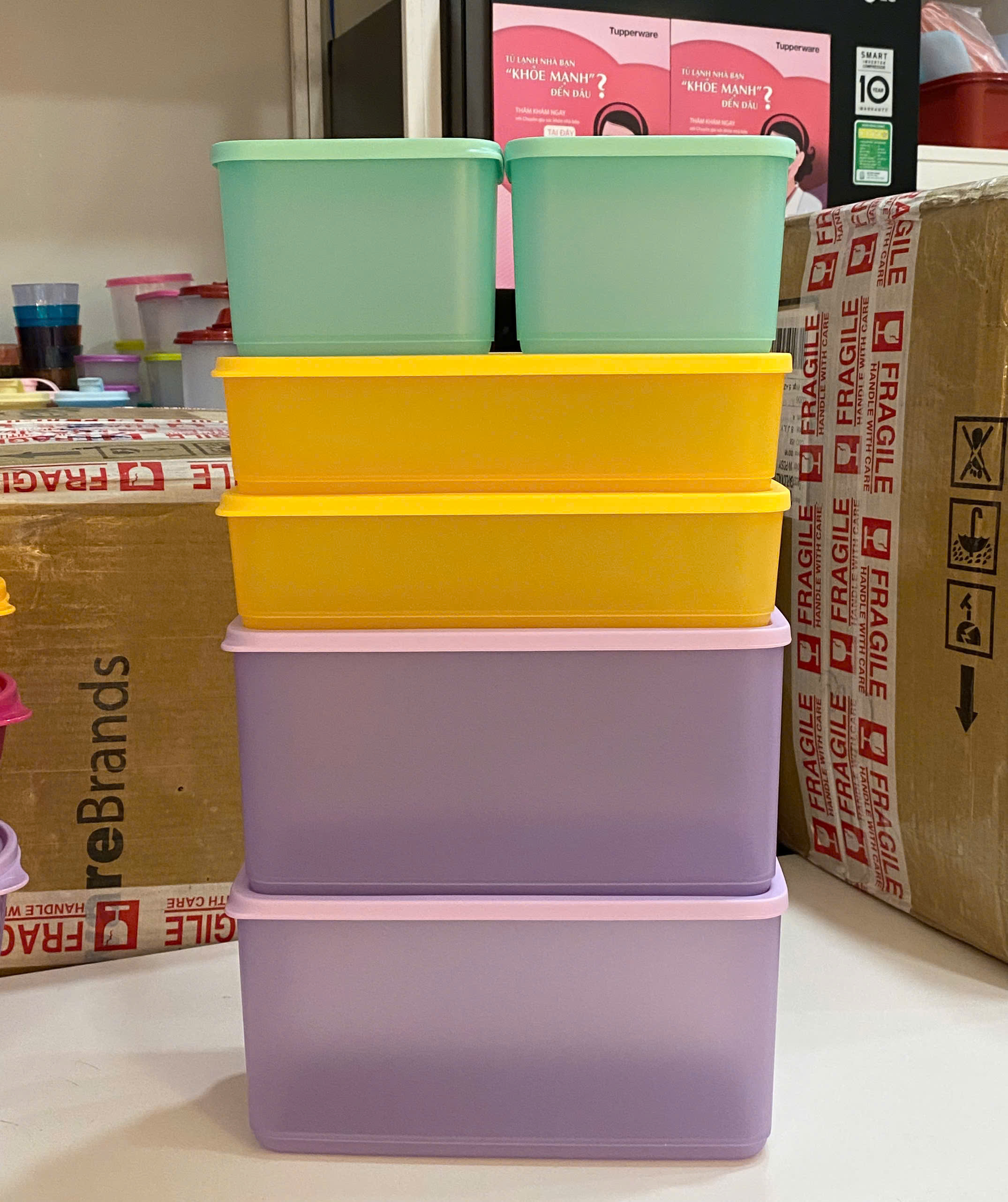 Combo Tuptrung - Hộp Bowl tròn tươi mát Tupperware gồm hộp 1L + 1.5L + 2L - Hộp 2L tím