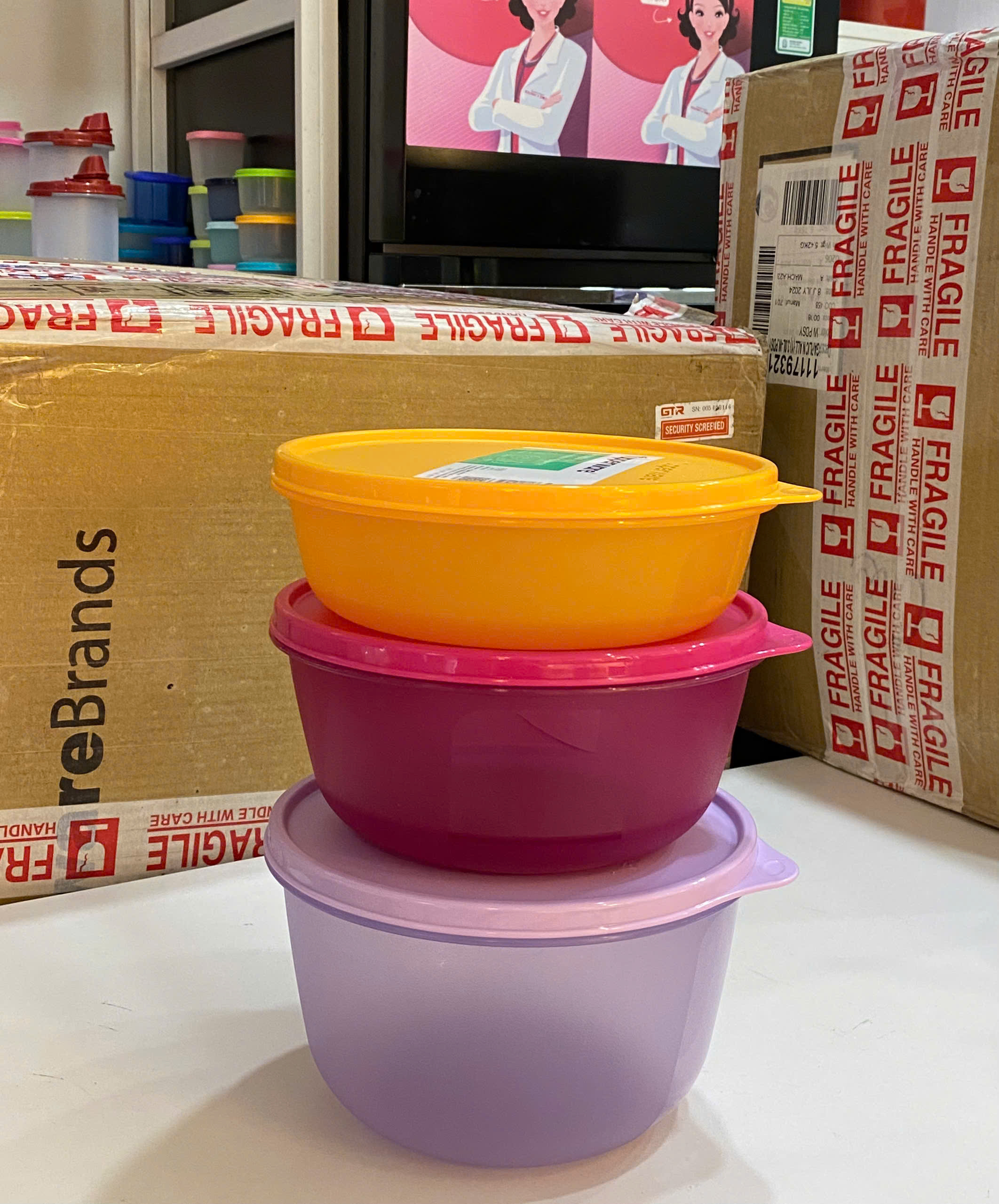 Combo Tuptrung - Hộp Bowl tròn tươi mát Tupperware gồm hộp 1L + 1.5L + 2L - Hộp 2L tím