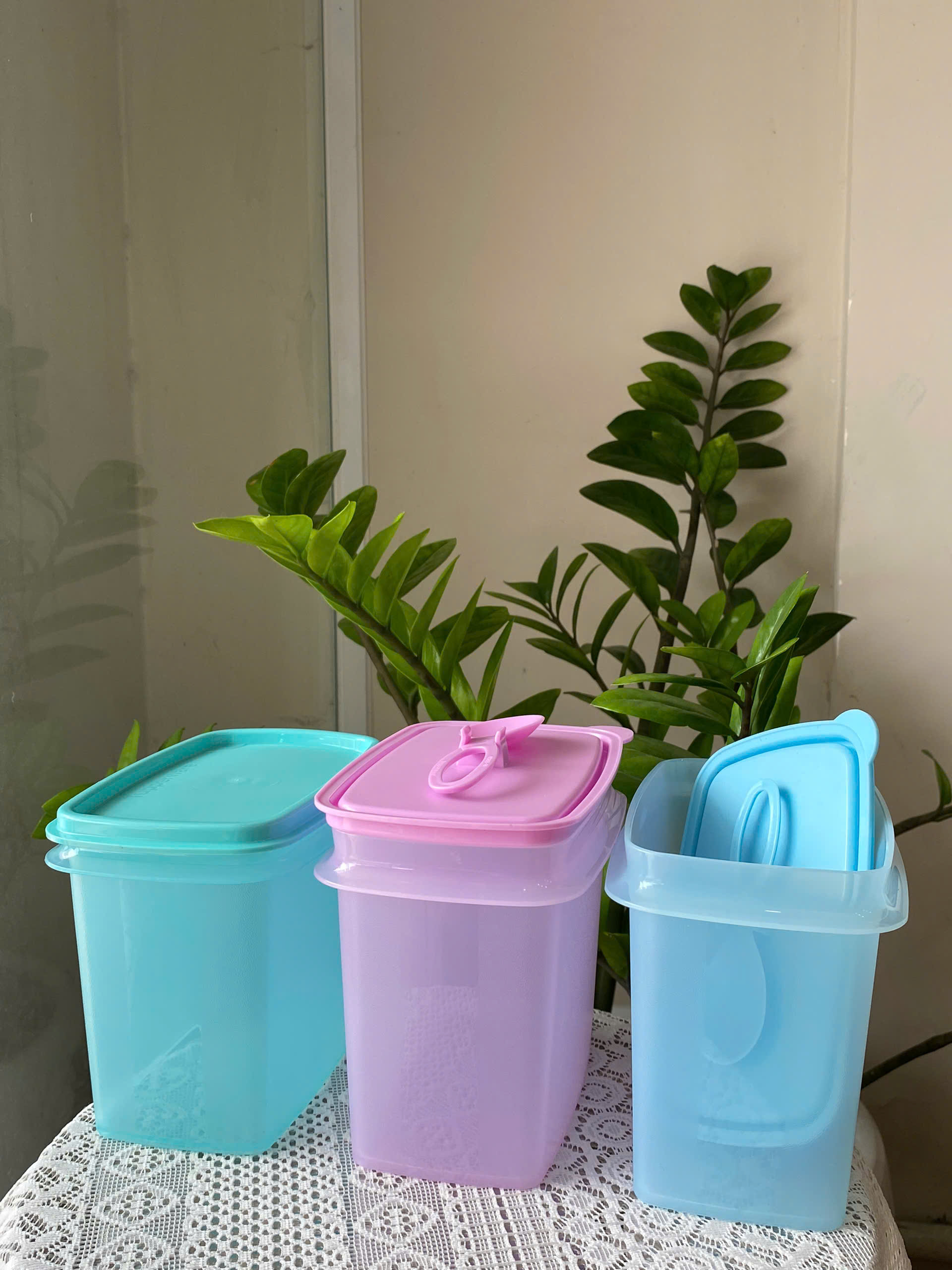 Tuptrung - Hũ gia vị kèm muỗng 840ml SHELF SAVER WITH SPOON