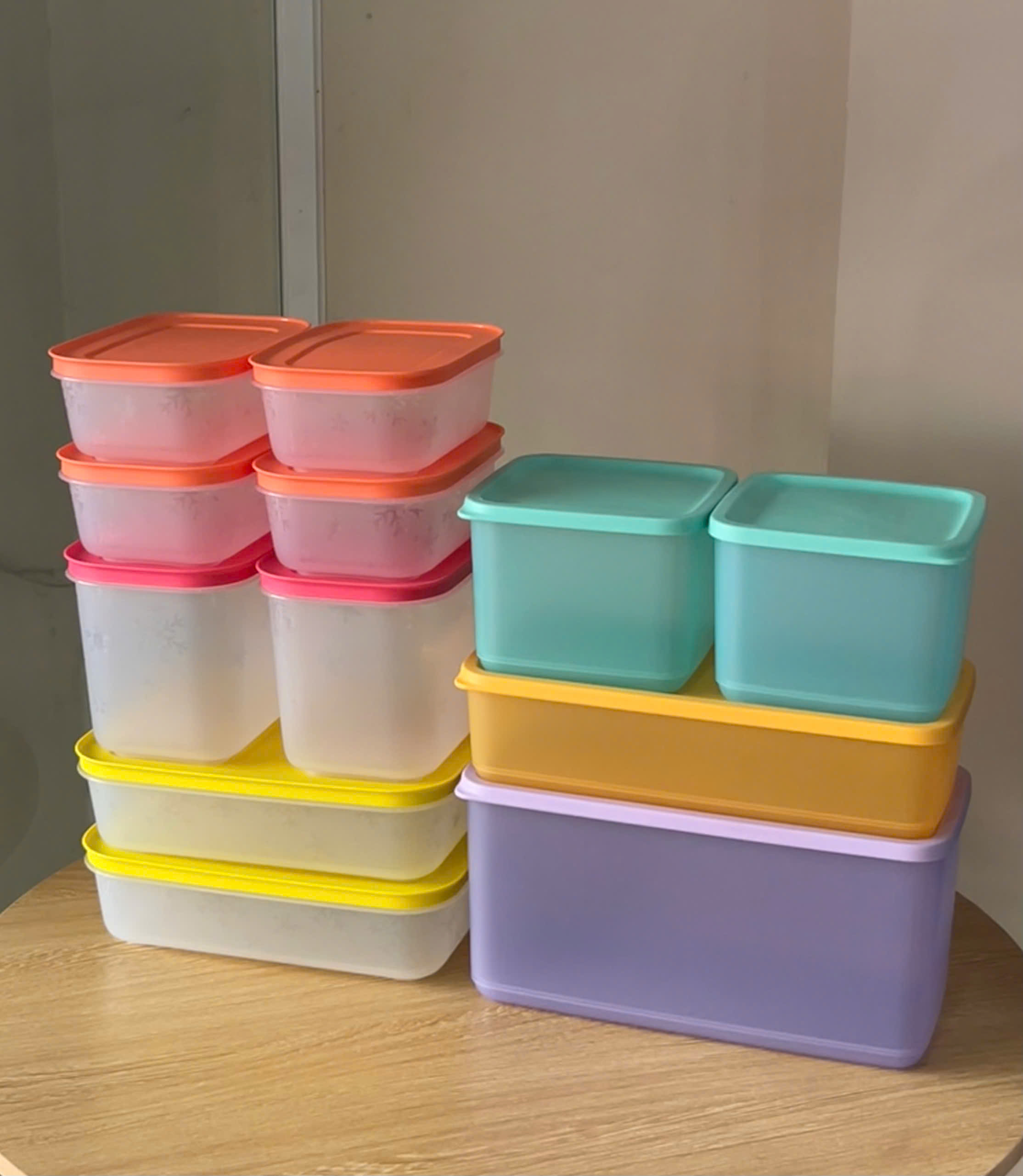Combo 12 Hộp Đông Mát Tupperware