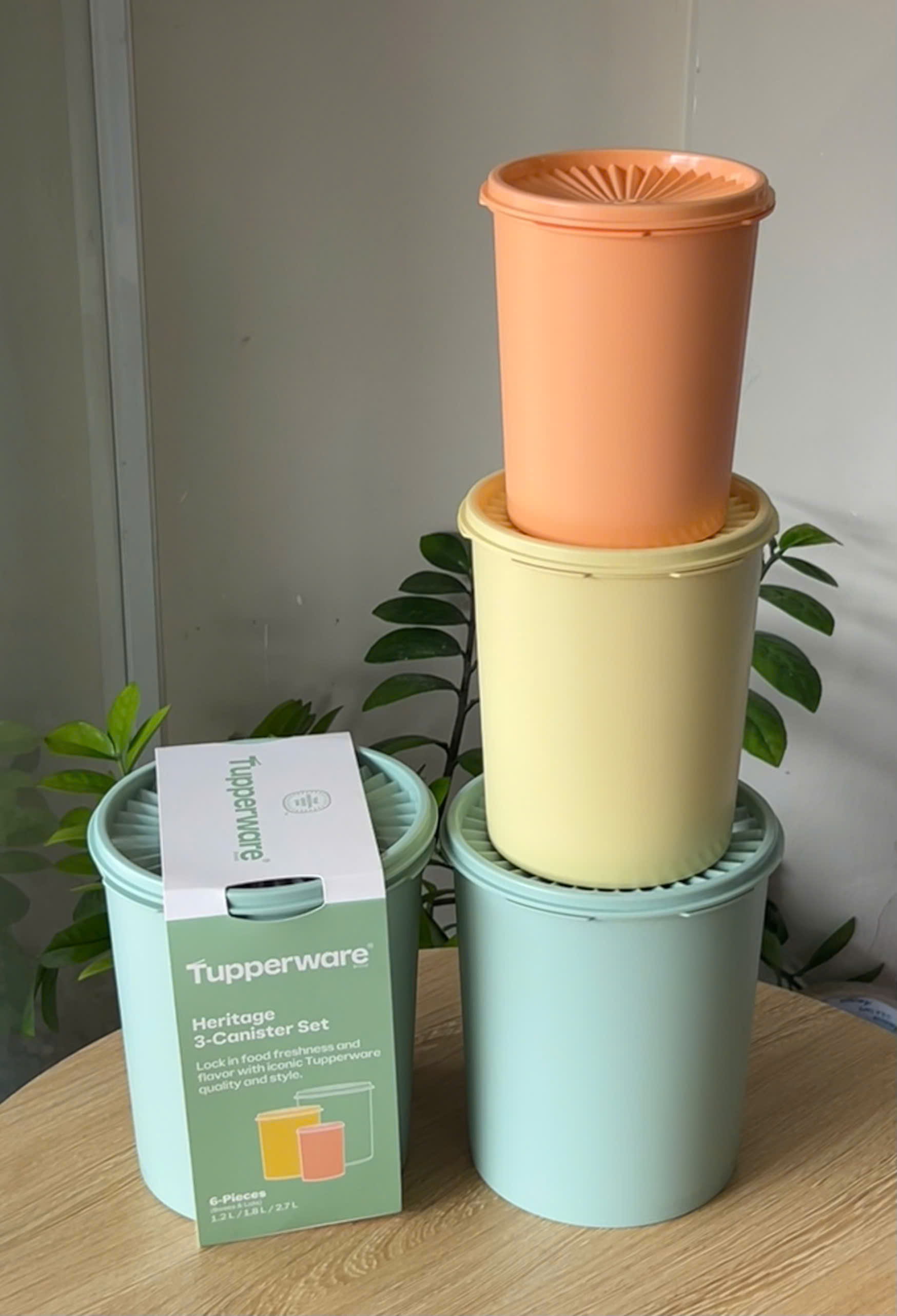 3 Hộp Đựng Thực Phẩm Tupperware Decorator 2.7L, 1.8L 1.2L - New Tupperware