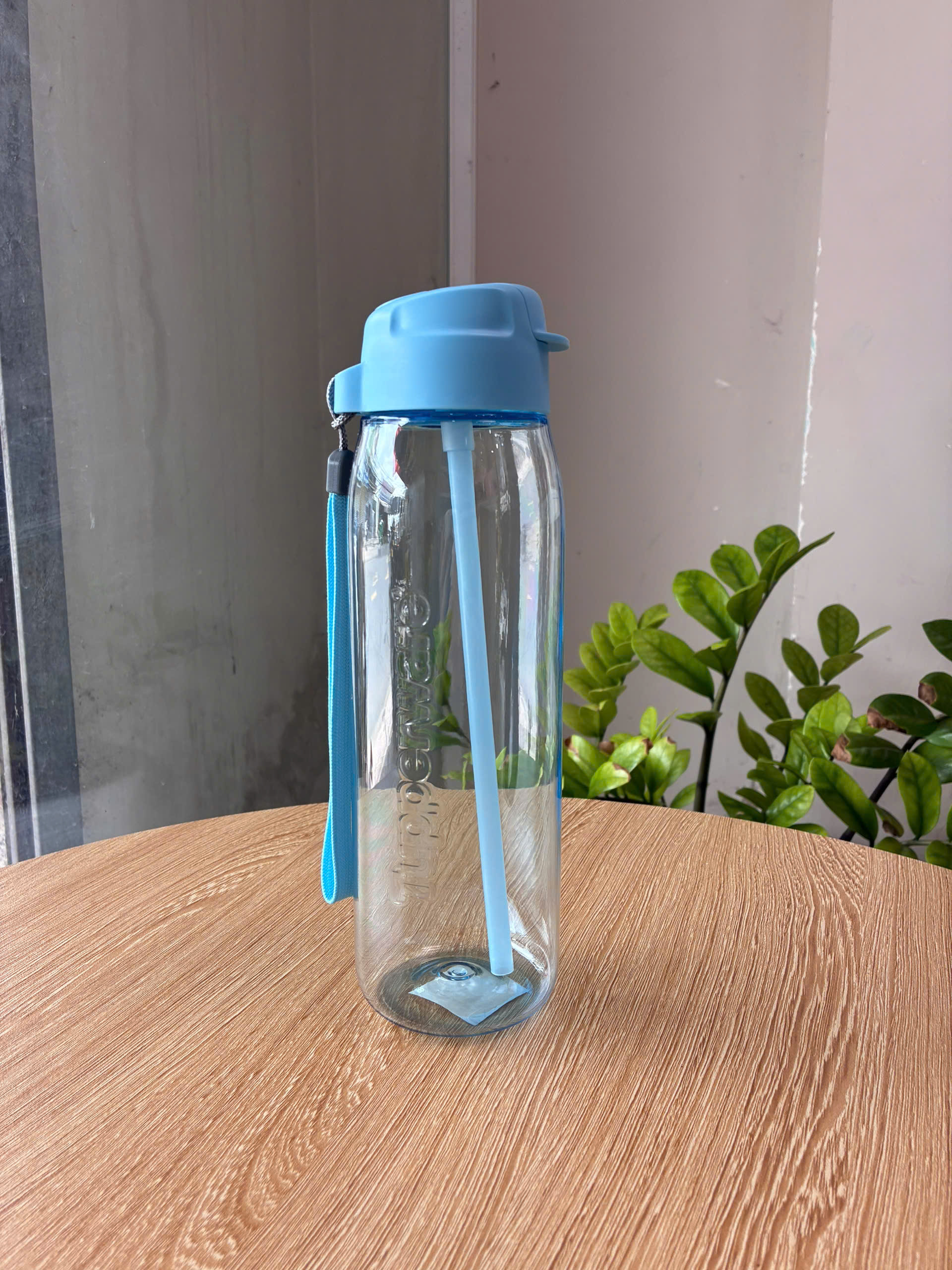 Bình Nước Tupperware Lohas Flask 750ml Có Ống Hút