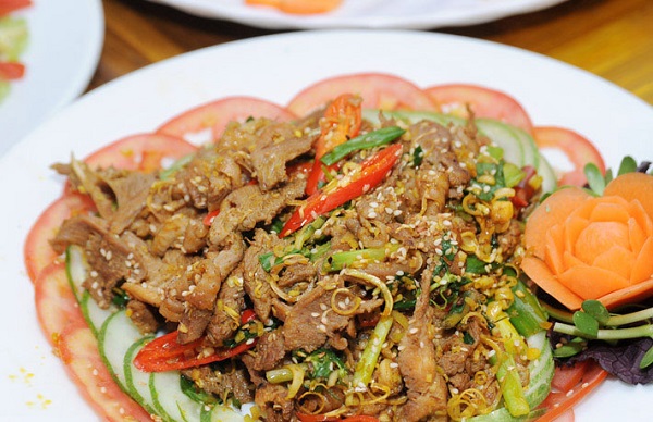 Lợn Xào Xả Ớt