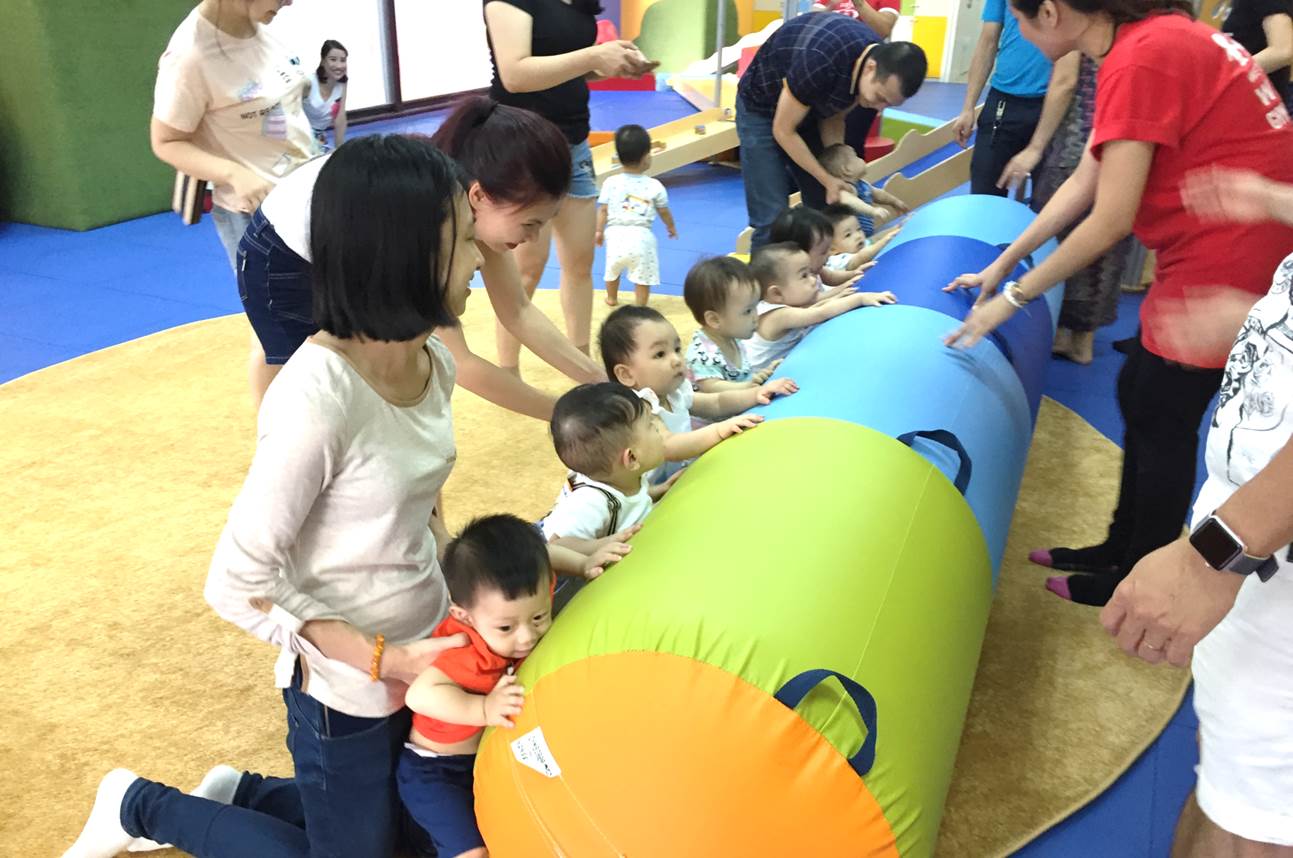 NÃO BỘ CỦA TRẺ PHÁT TRIỂN THẾ NÀO TRONG NHỮNG NĂM ĐẦU ĐỜI? NÃO BỘ CỦA TRẺ PHÁT TRIỂN THẾ NÀO TRONG NHỮNG NĂM ĐẦU ĐỜI?