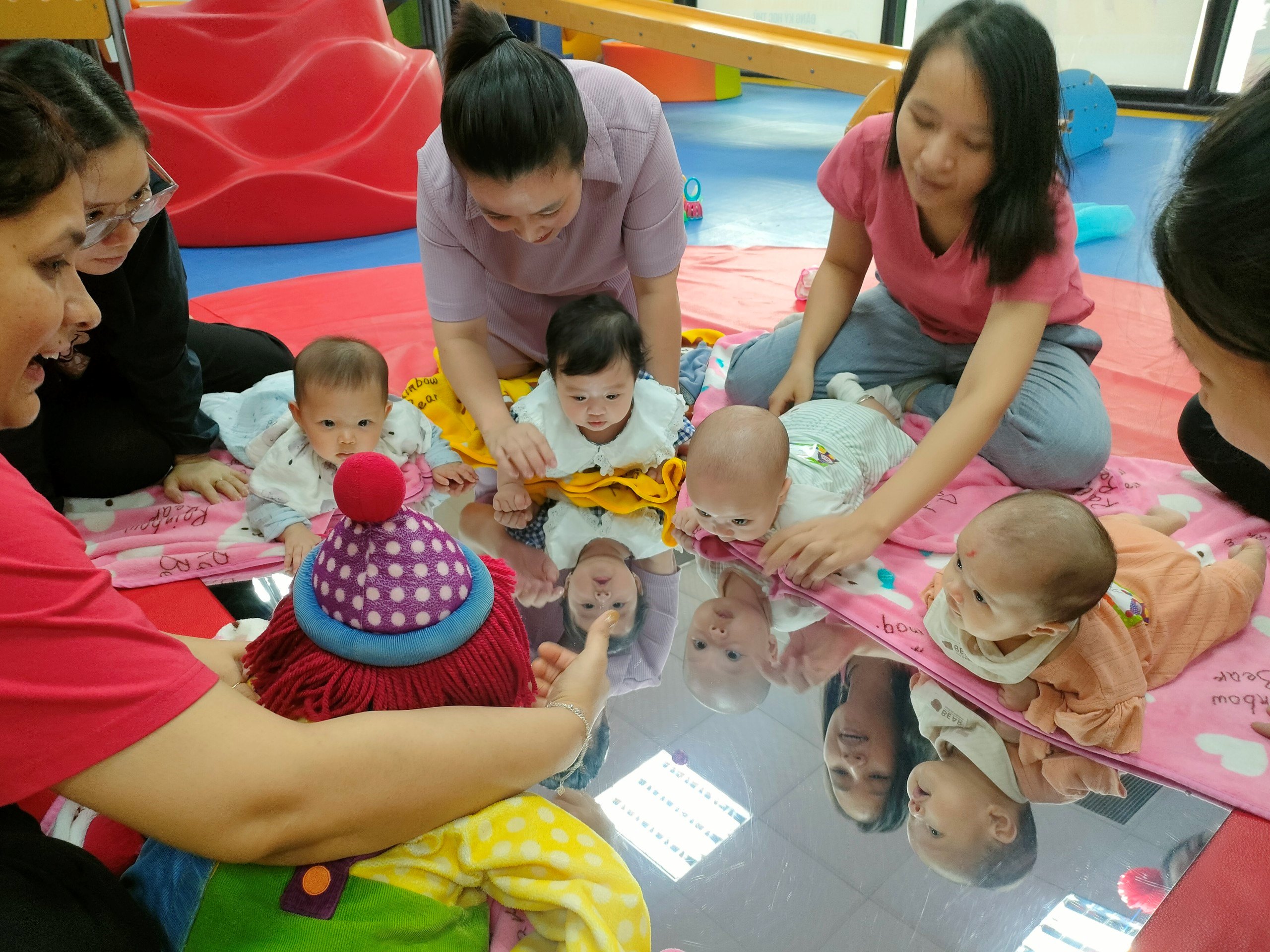 Sự phát triển kỳ diệu não bộ của bé trong những năm đầu đời Sự phát triển kỳ diệu não bộ của bé trong những năm đầu đời