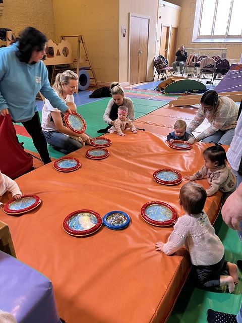 Nhật ký “du học” Gymboree Play & Music Anh Quốc của 2 học viên Gymboree Hà Nội đáng yêu.