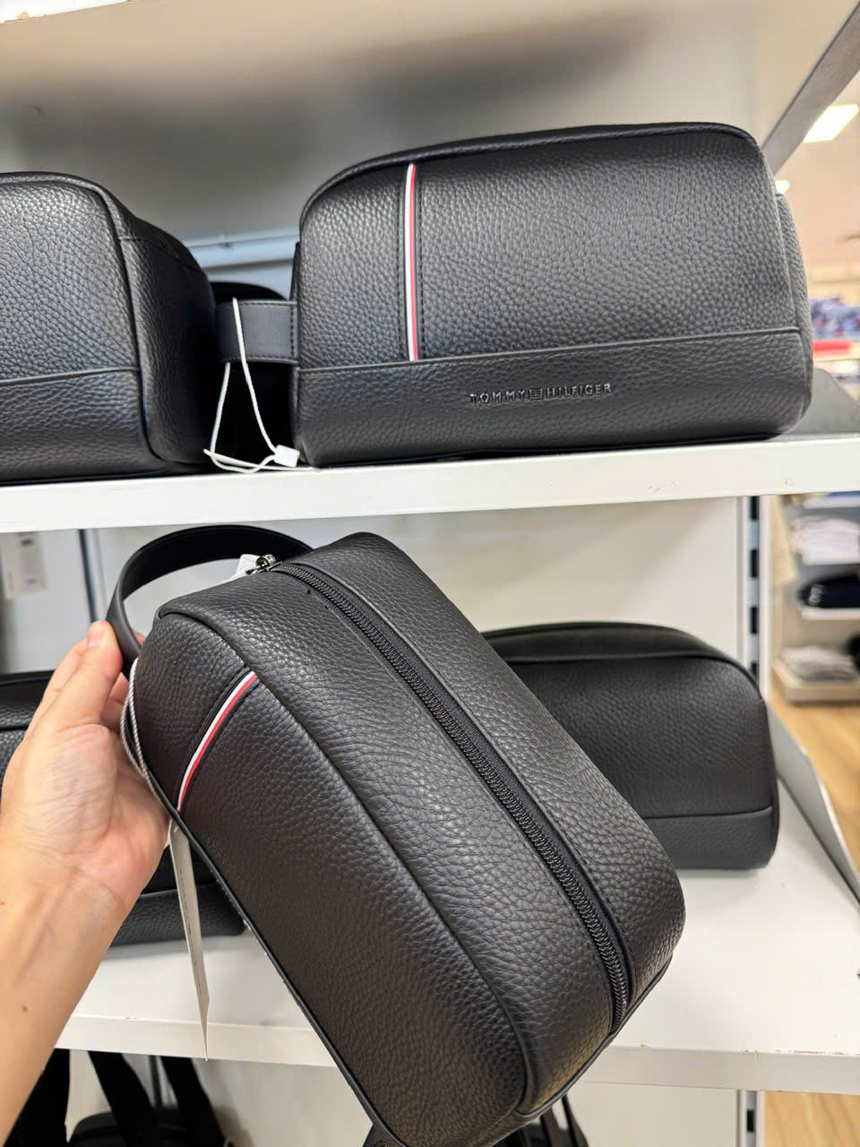 Túi pouch tommy da mềm