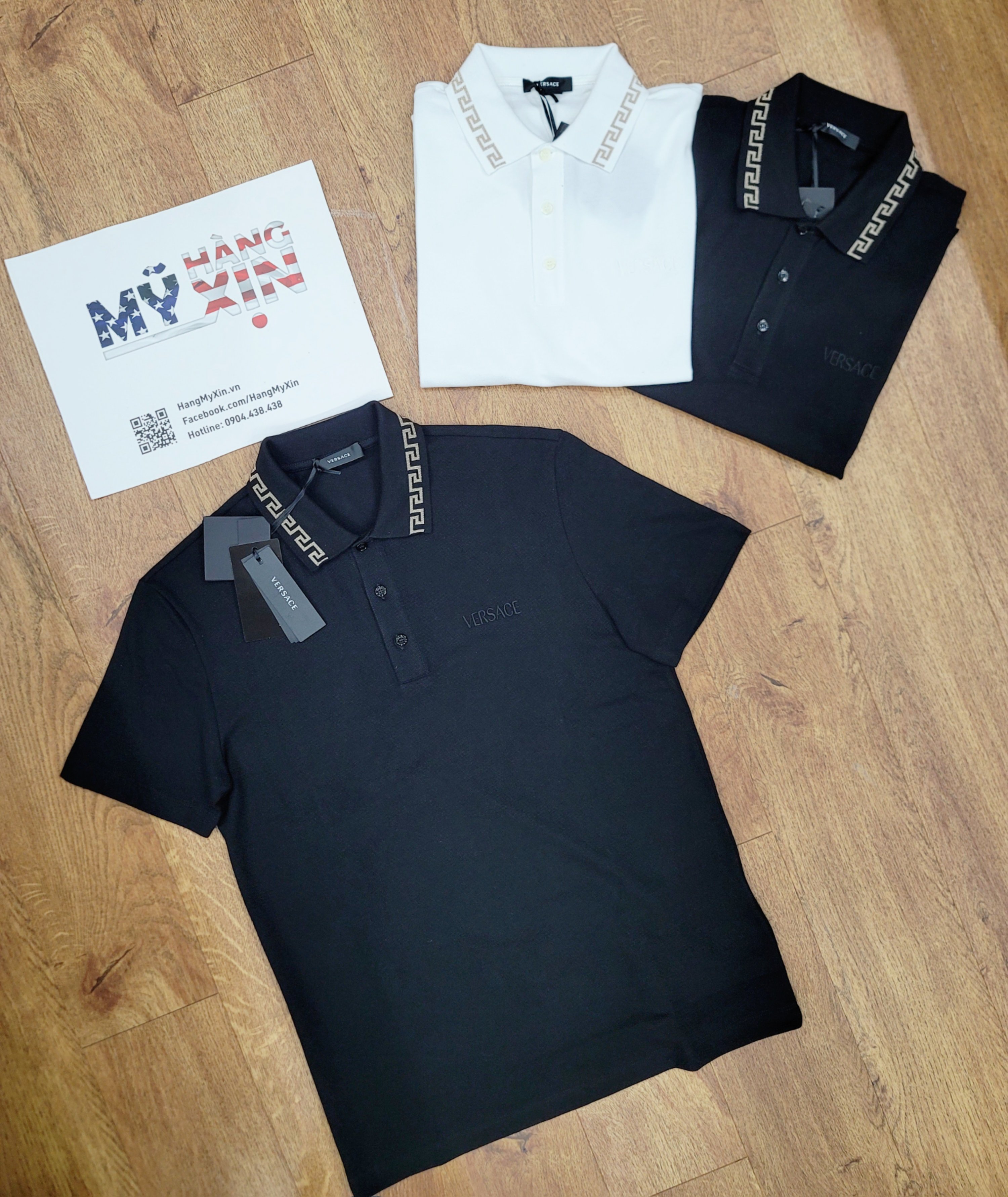 polo Versace cổ vàng họa tiết nhũ