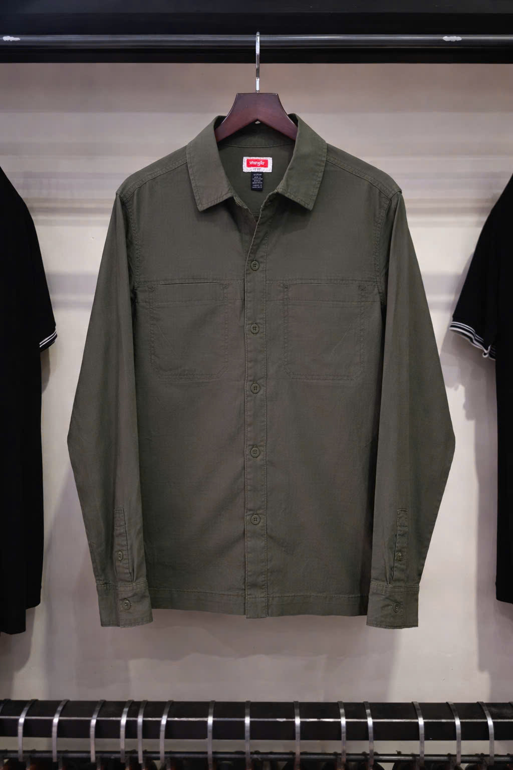 Áo sơ mi Wrangler® Men's Utility Shirt - Deep Depths