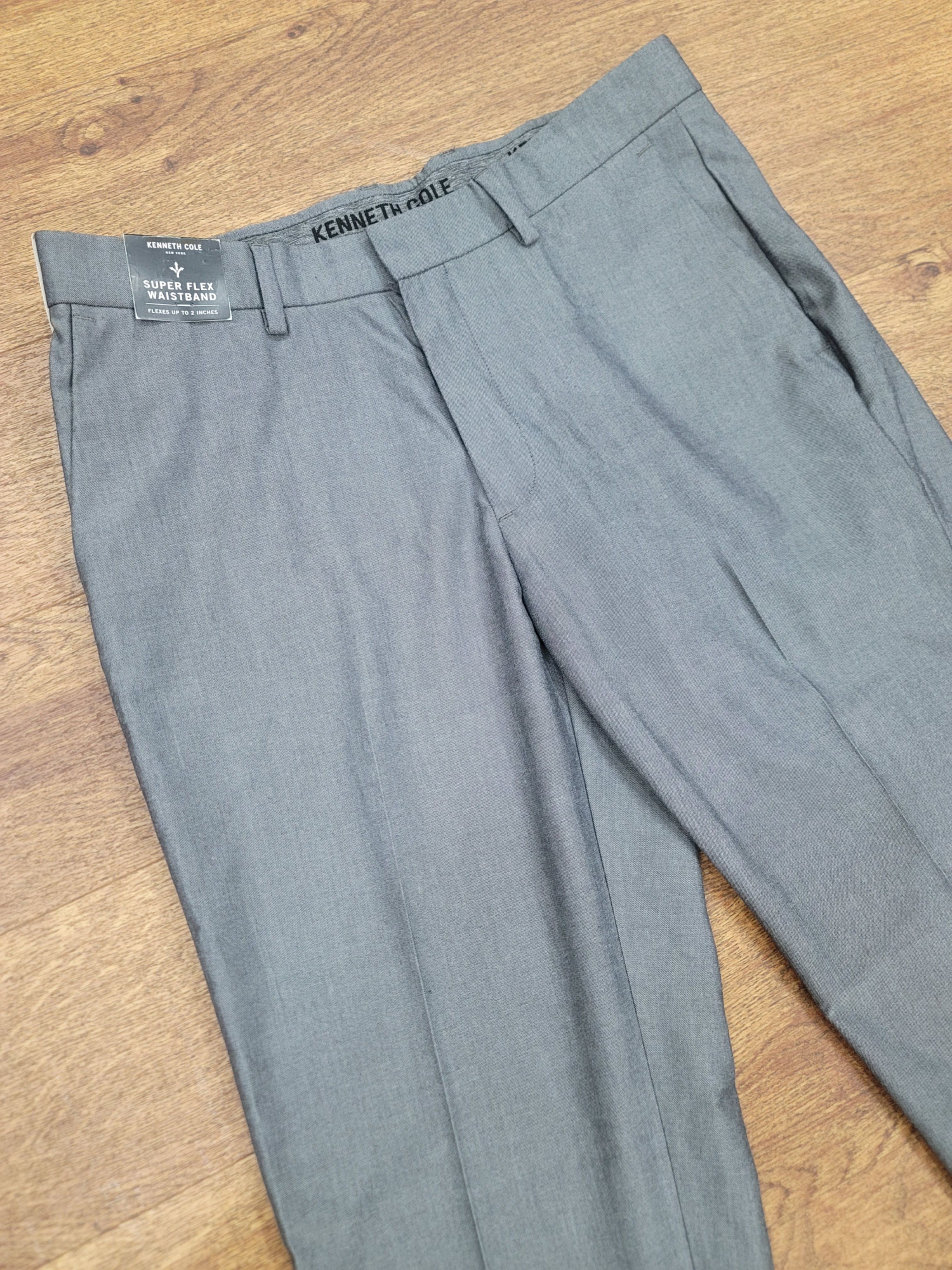 Quần vải Kenneth Cole