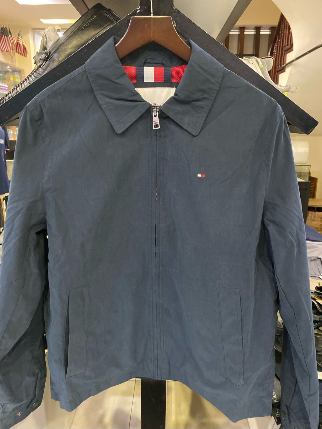 Khoác kaki tommy navy lót lưới