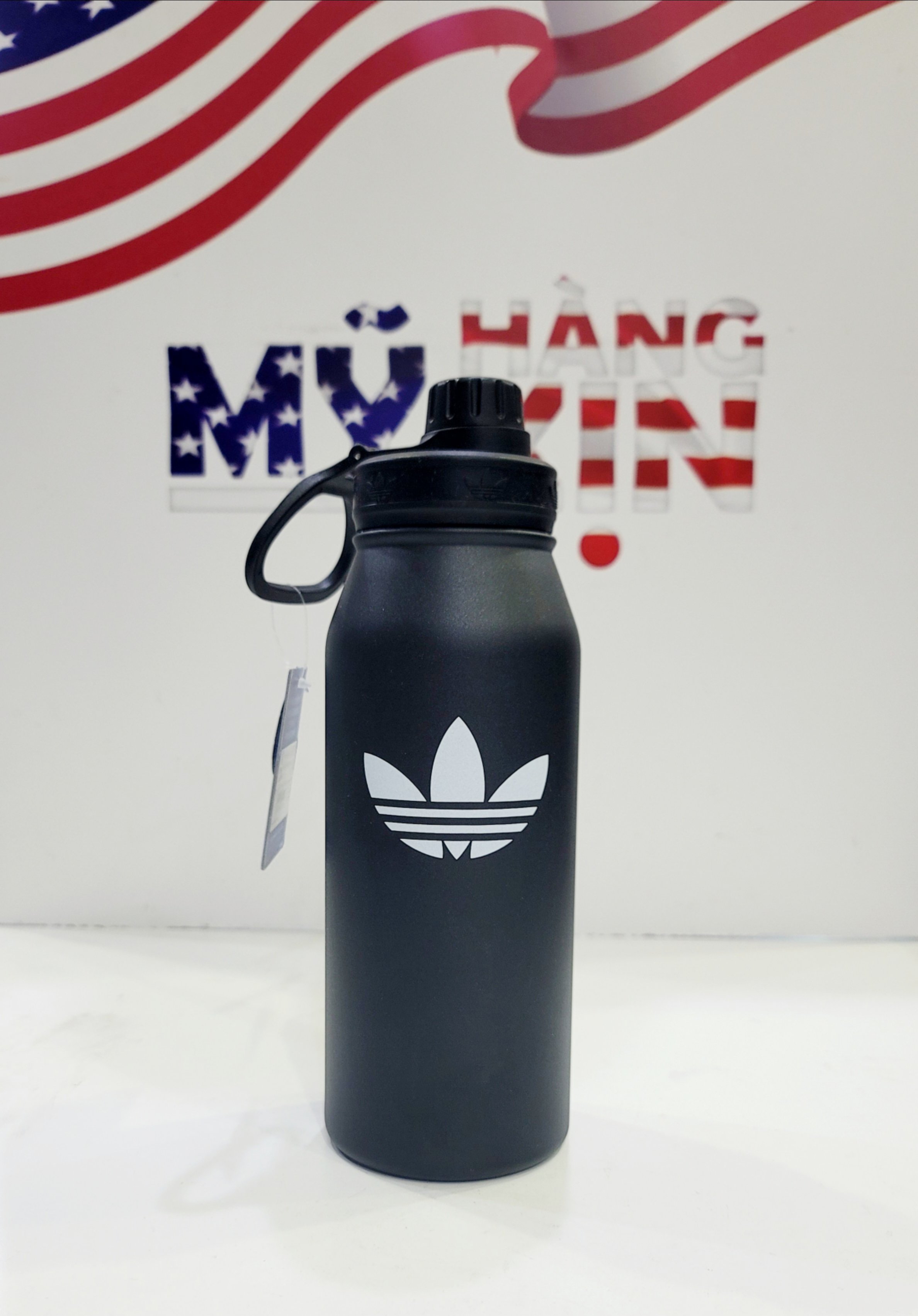 Adidas Originals 1 Liter (32 oz) Metal Water Bottle - Black / White