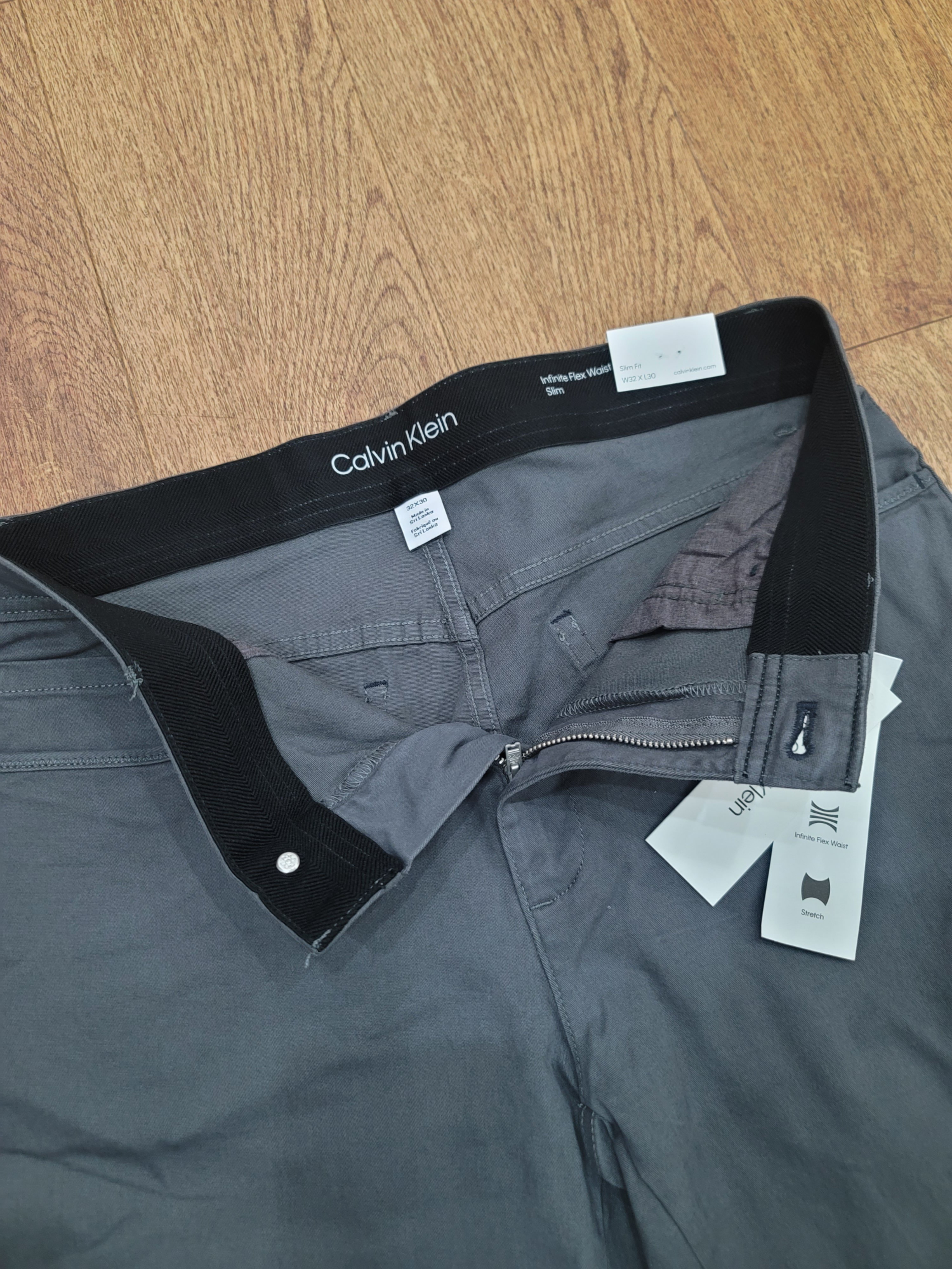 Pants Calvin Klein Slim Fit Infinite Flex Waist - Grey