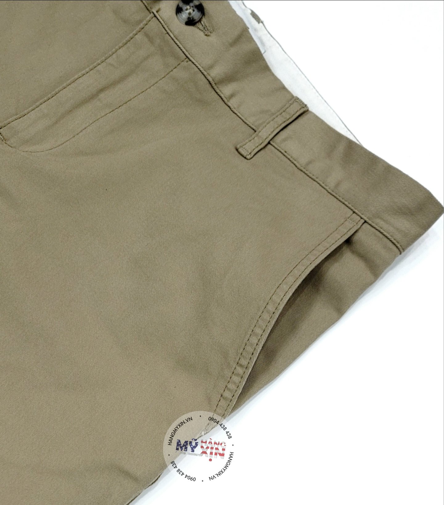 Short Kaki Lacoste