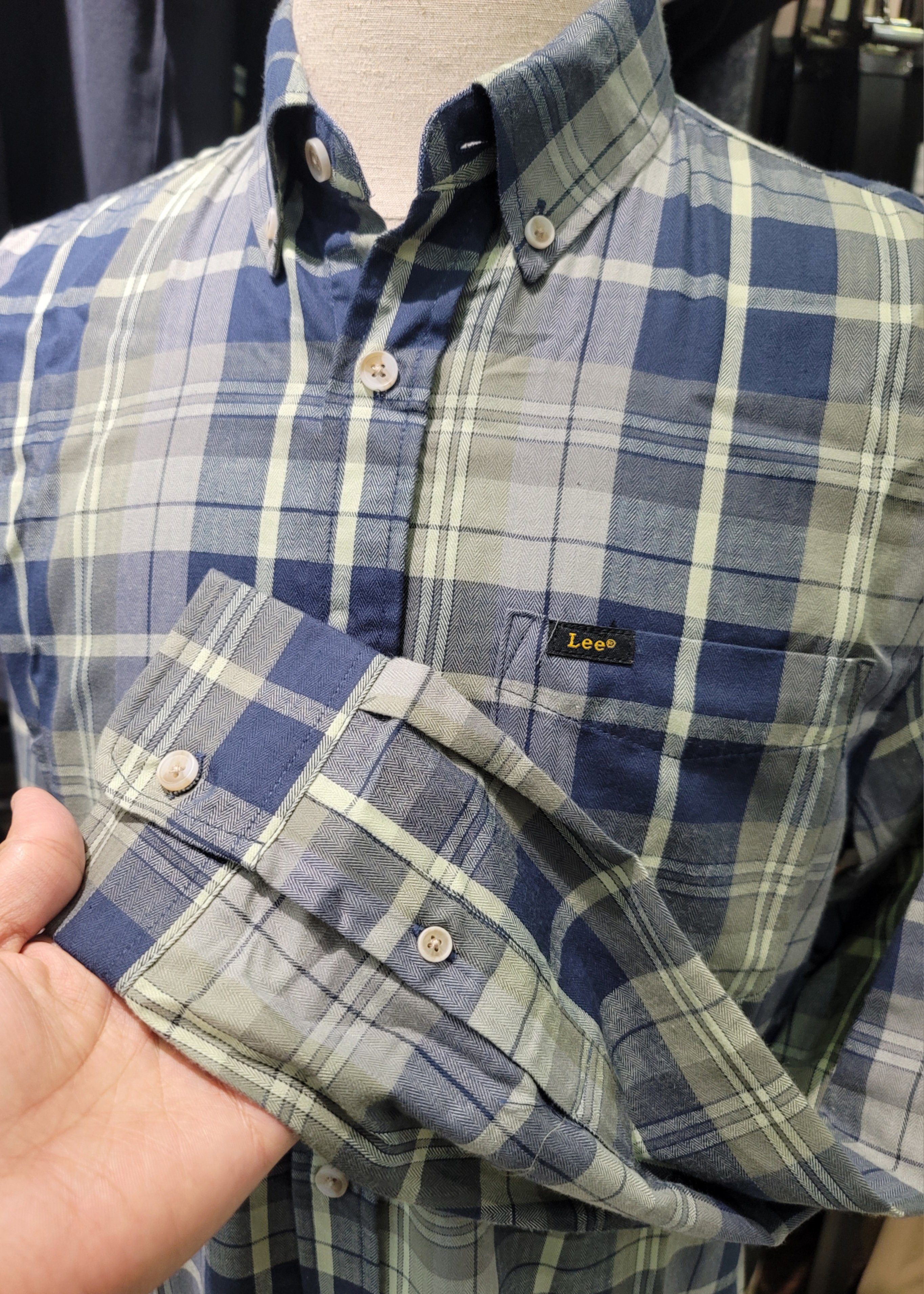Sơ mi dài tay Lee - caro kẻ to rêu