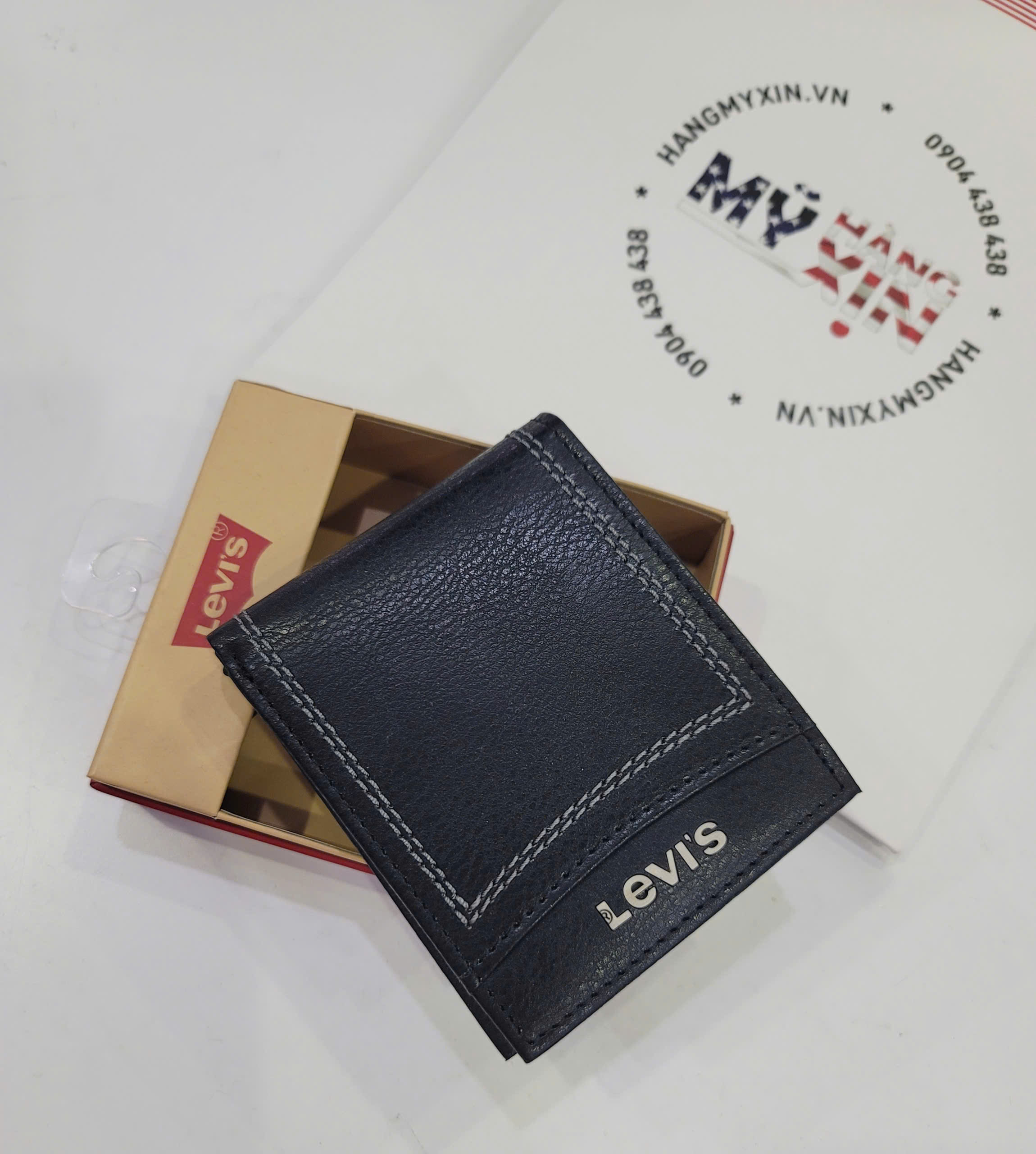 Ví Levis đen túi jeans