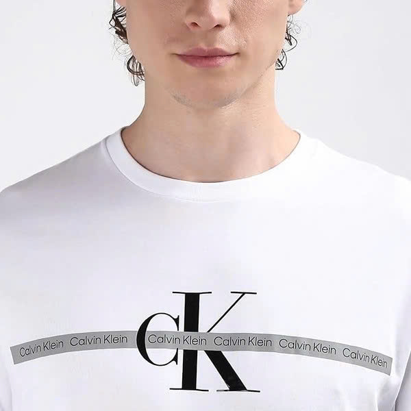 T-shirt Calvin Klein | Polera repeat layered - White