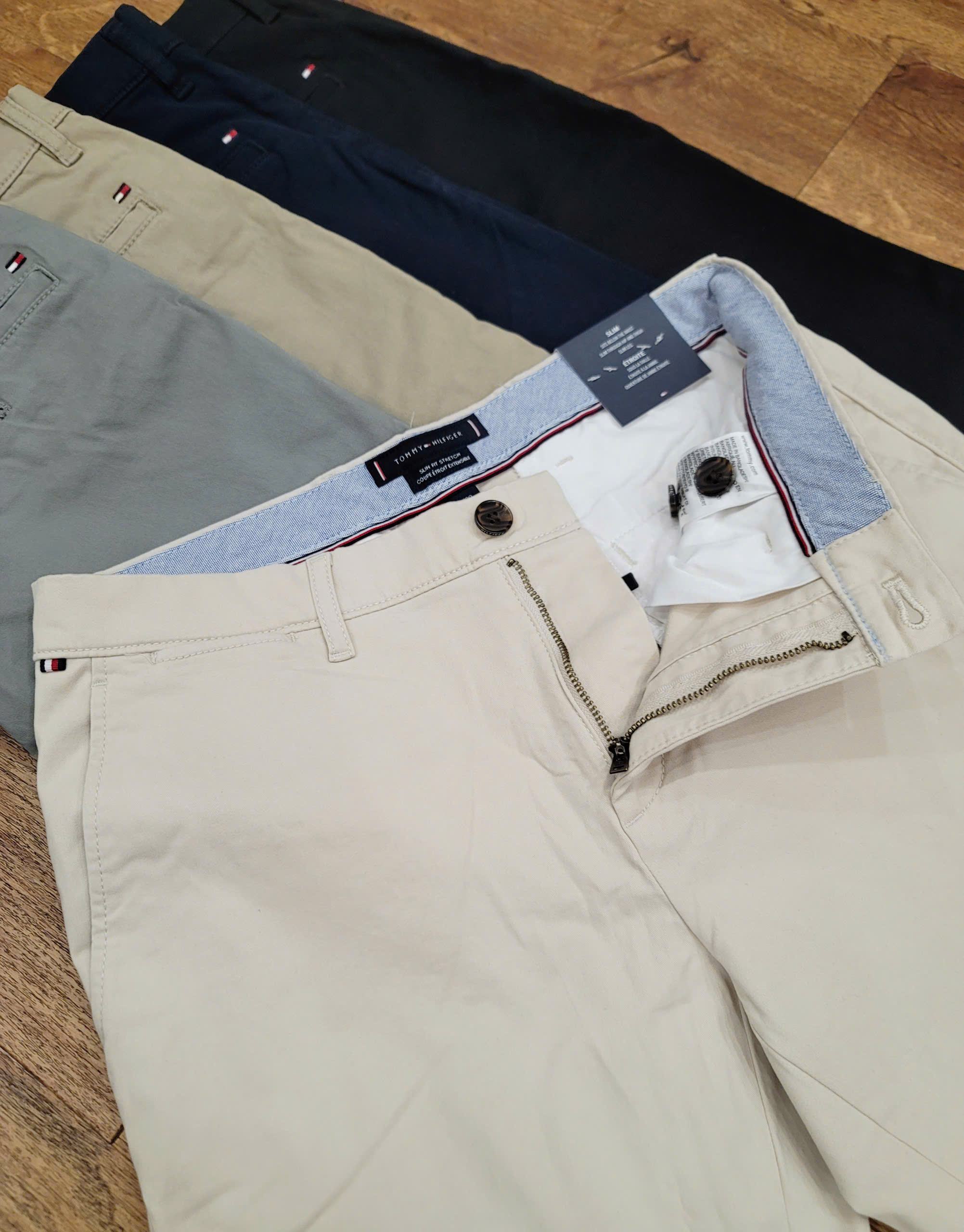 Khaki Tommy - Beigie