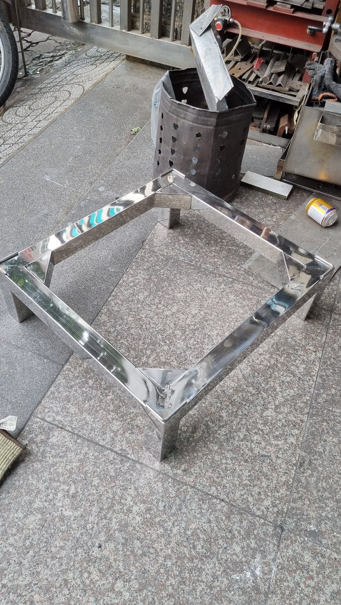 Hàn Ống Inox 304 Không Bị Cháy Đen, Không Rỉ Mối - khung hinh thoi han tu ong cnc