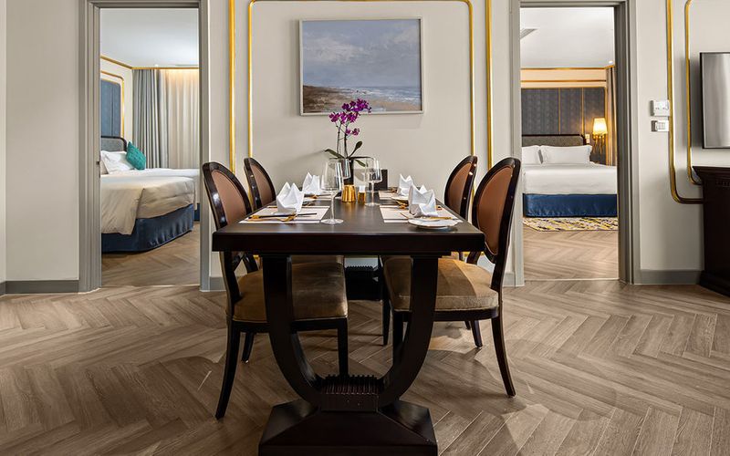 ​​​​​​​Khách sạn Dolce by Wyndham Hanoi Golden Lake