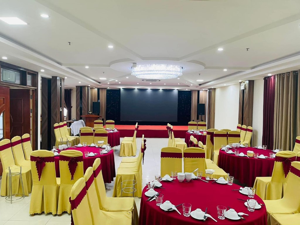 Top khách sạn 3 sao mặt biển Quảng Bình 2025