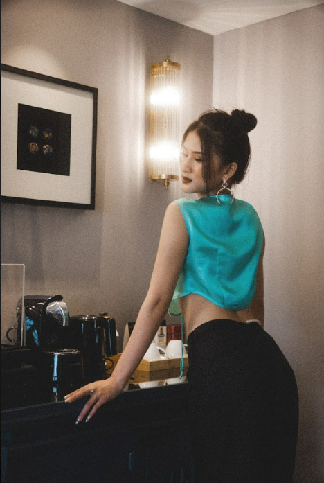 Edgy Pearl-string pants