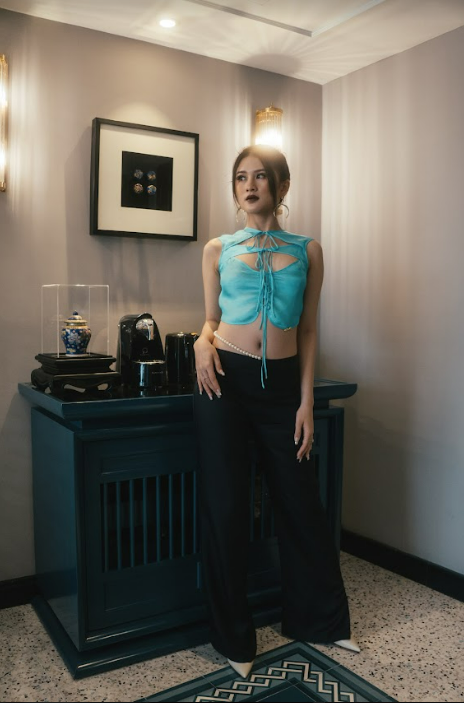 Edgy Pearl-string pants