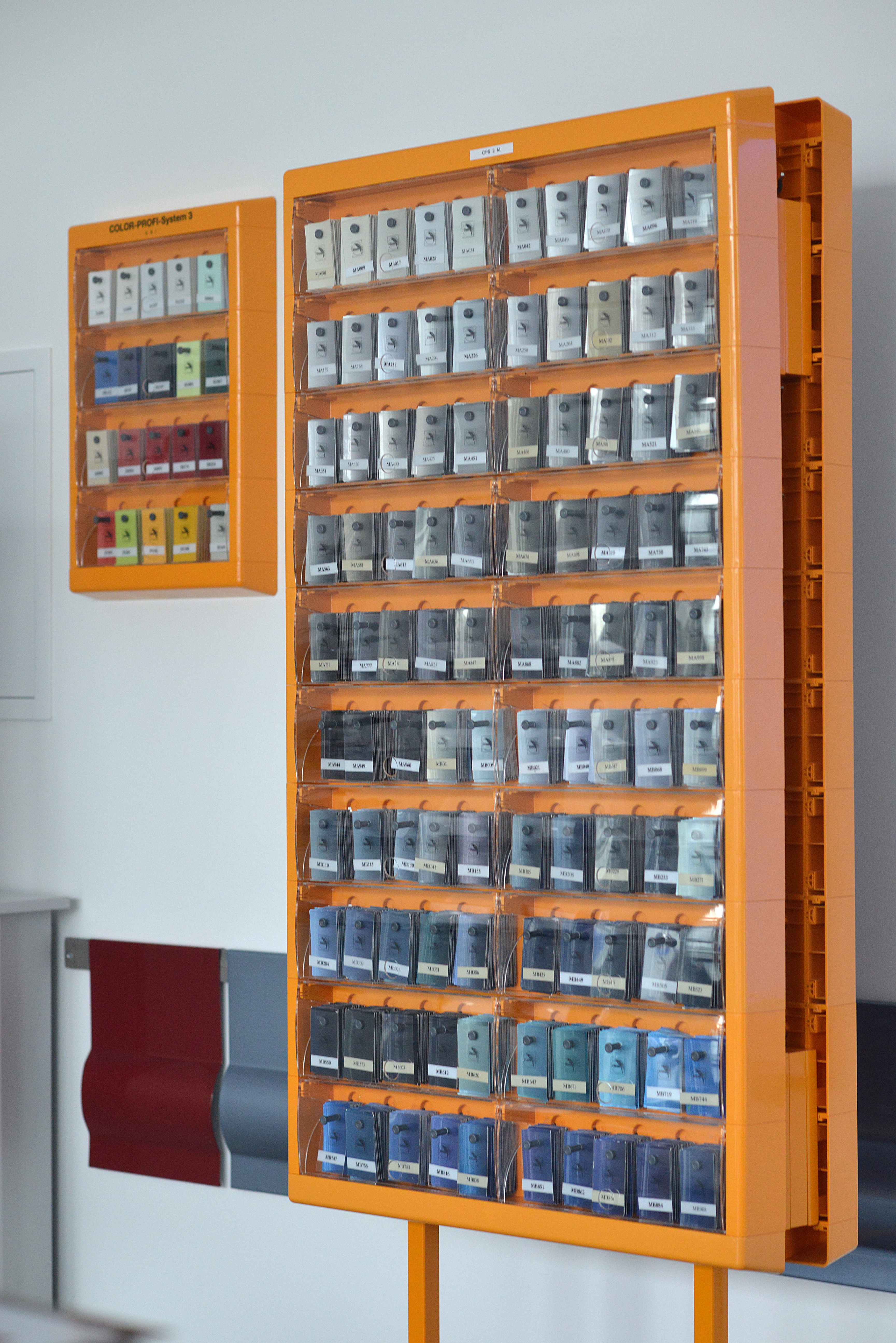 NĂNG LỰC MÀU CỦA GLASURIT