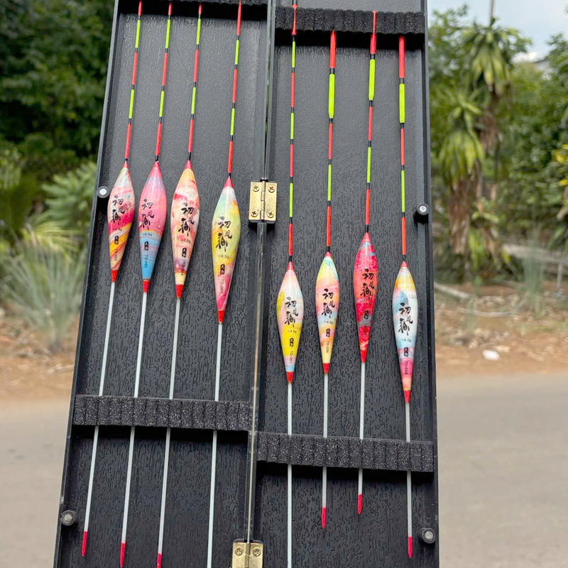 Hộp 8 Cây Phao Nano Săn Hàng Loang Sắc Màu Kèm Hộp Đựng