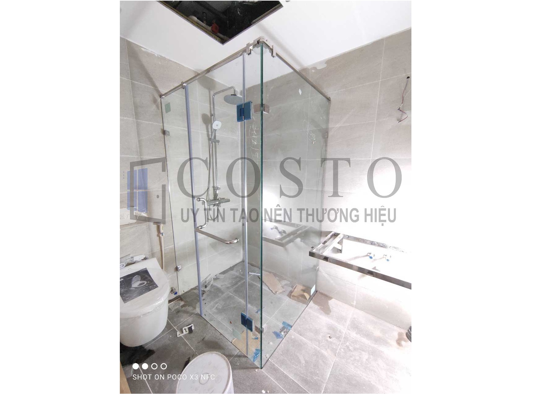 Bảng giá phòng tắm kính đáng tin cậy nhất tháng 6/2023