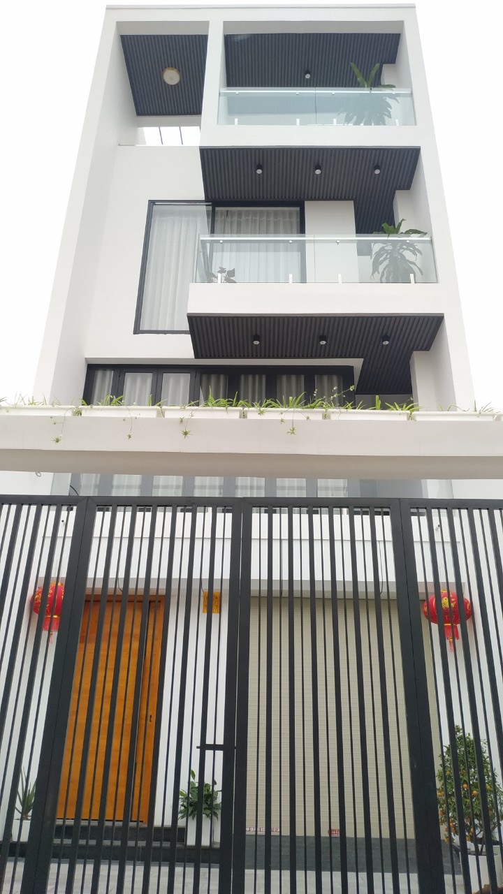 Ct A. Mạnh tại Núi Đèo, Thủy Nguyên, Hải Phòng