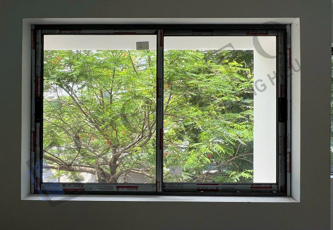 Cửa lùa 1 cánh nhôm xingfa nhập khẩu chính hãng 100%