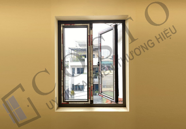 Mở Cửa Ra Thế Giới Với Cửa Sổ Nhôm Xingfa 2 Cánh