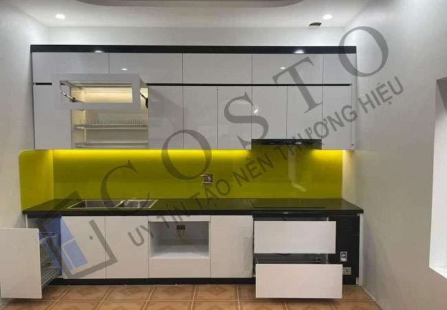 Tư vấn chọn kính bếp màu vàng chanh hợp phong thủy