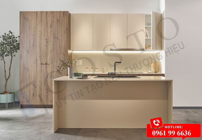 Làm kính ốp bếp ở đâu uy tín và giá hợp lý?