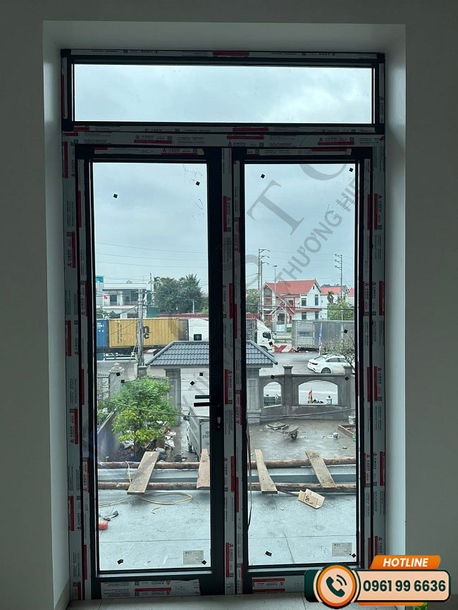 Cửa nhôm kính 2 cánh