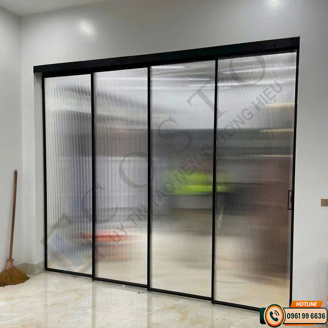 cửa Slim mở trượt không ray dưới có tốt không