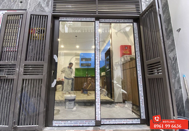 Cửa trượt quay thông minh