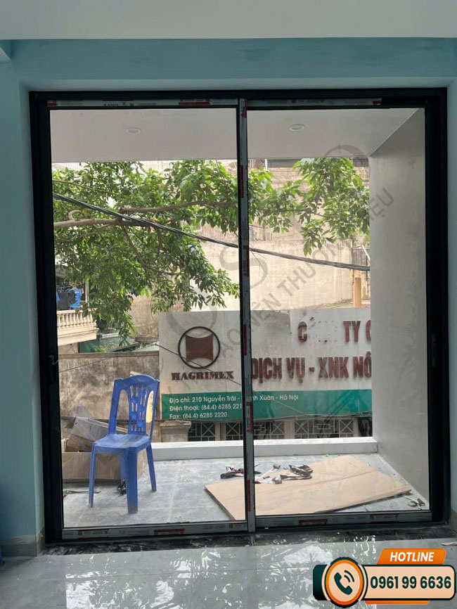 lắp đặt cửa nhôm kính