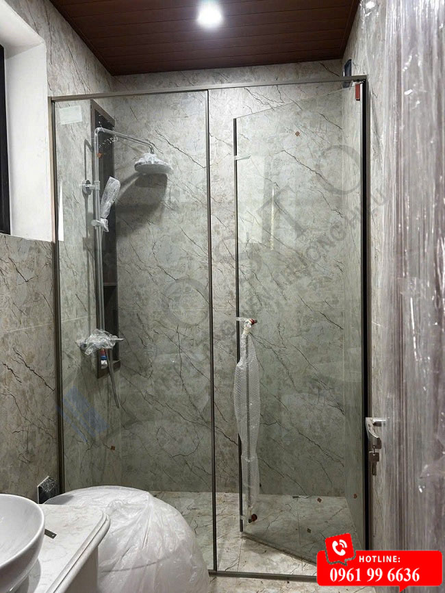 thi công và bảo trì vách kính tắm