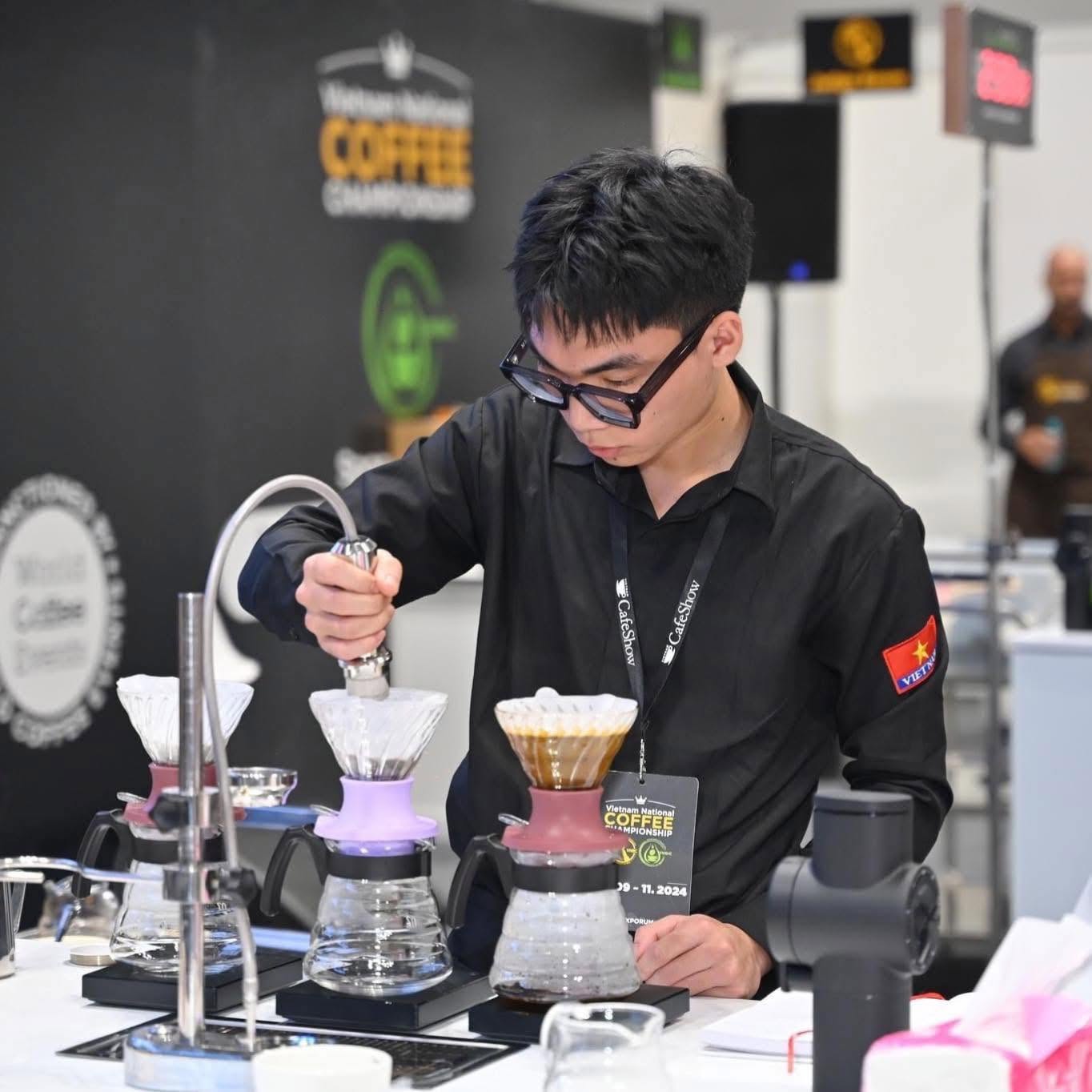 Từ Sơn La đến Panama: Câu chuyện phía sau ly cà phê của Trần Đức Thắng tại World Brewers Cup 2026