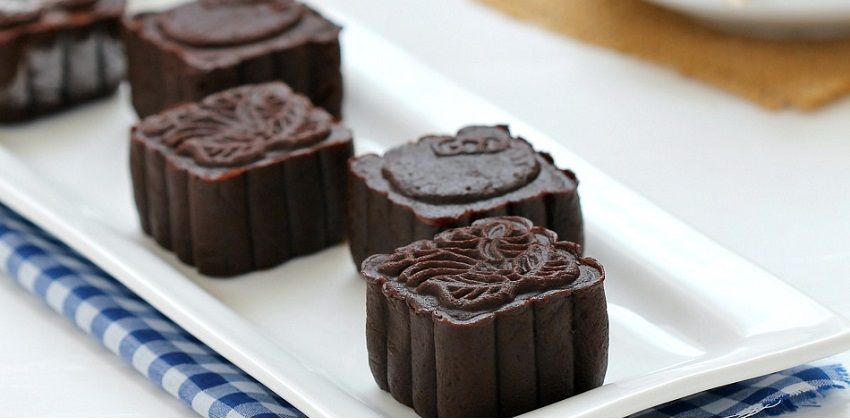 Làm bánh dẻo nhân socola cho mùa trung thu ngọt ngào