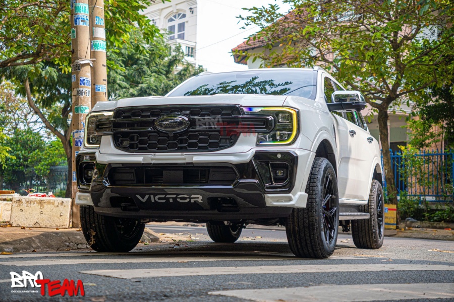 Ford Everest Độ Body Kit Victor Thái Lan Chính Hãng Phong Cách