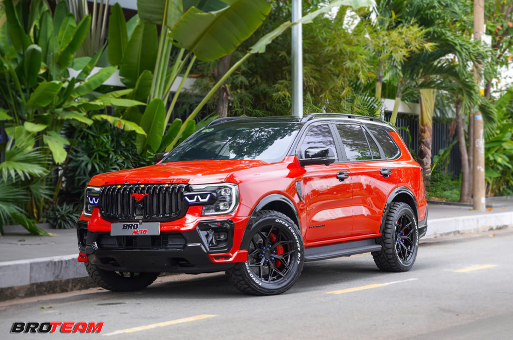 Phụ kiện Ford Everest đáng tiền 2026 sử dụng bền và sướng hơn