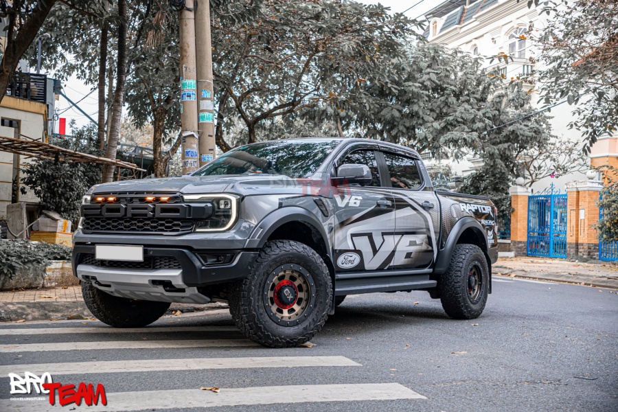 Độ Xe Bán Tải Ford Ranger Raptor Đẹp Đậm Dấu Ấn Riêng Khác Biệt