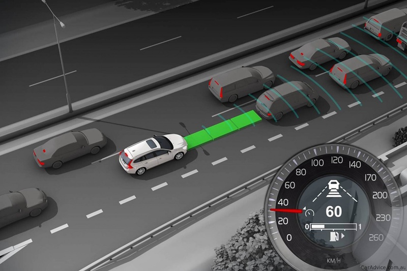 Hệ thống kiểm soát hành trình thích ứng (Adaptive Cruise Control)